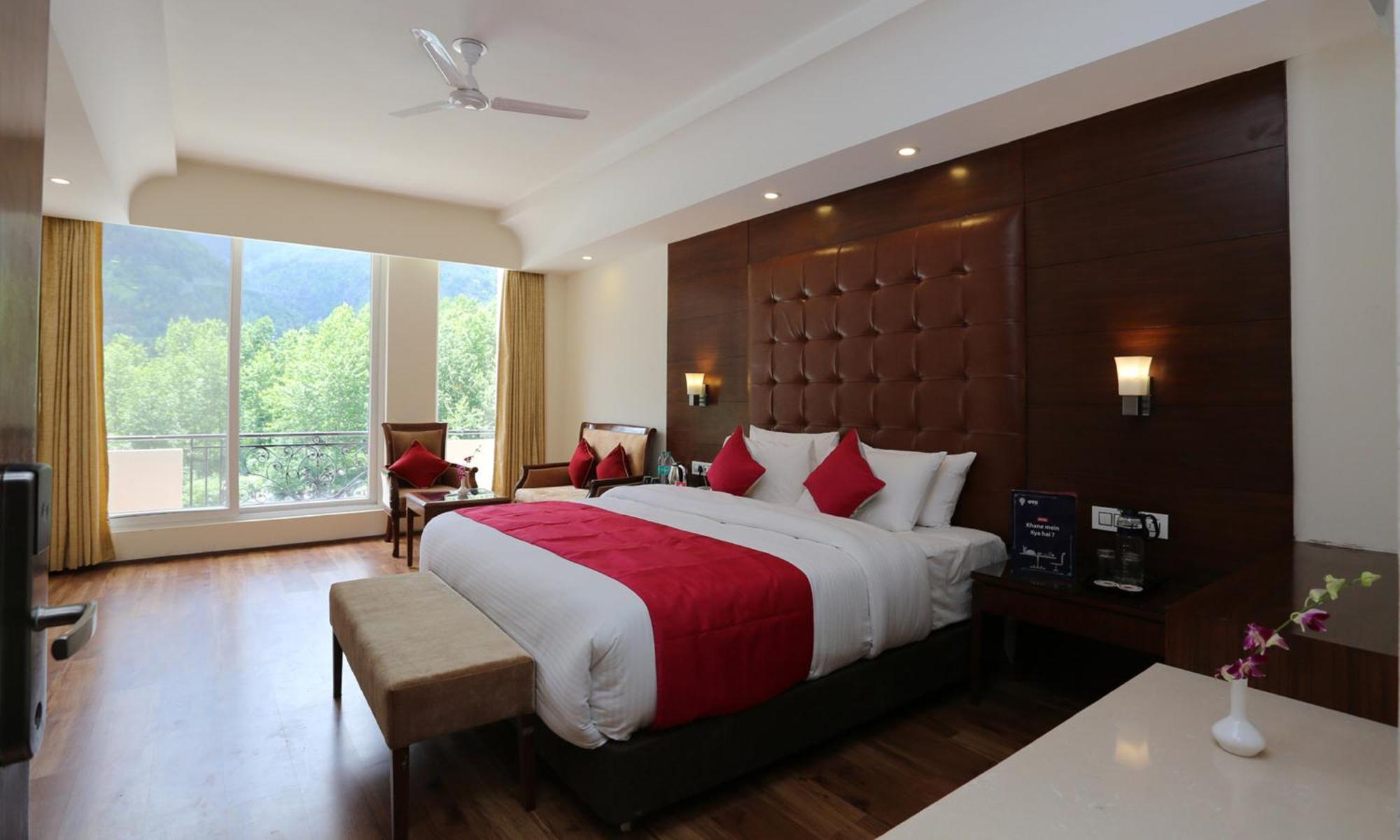 The Allure Grand Resort -A Majestic Riverside Retreat Manāli Exterior foto