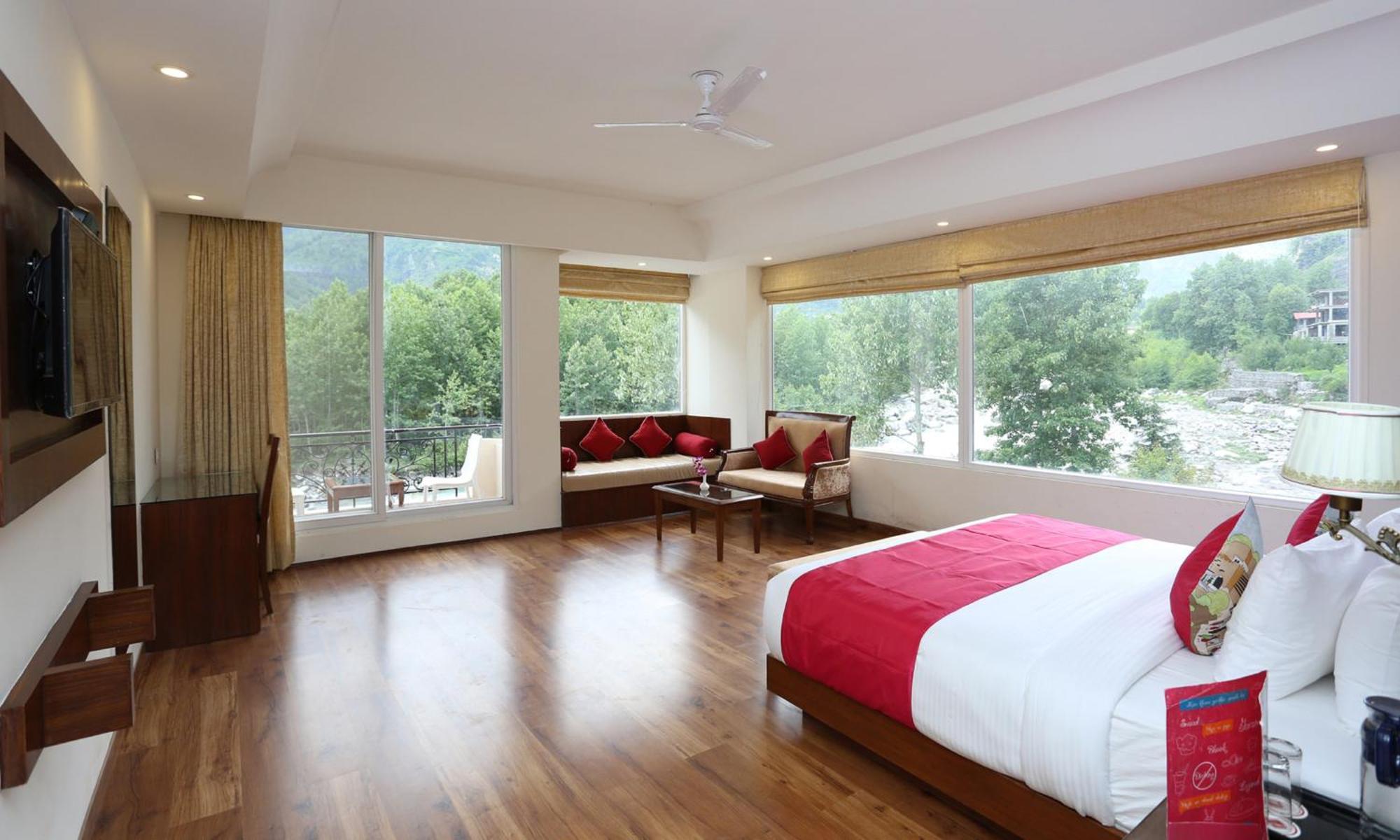 The Allure Grand Resort -A Majestic Riverside Retreat Manāli Exterior foto